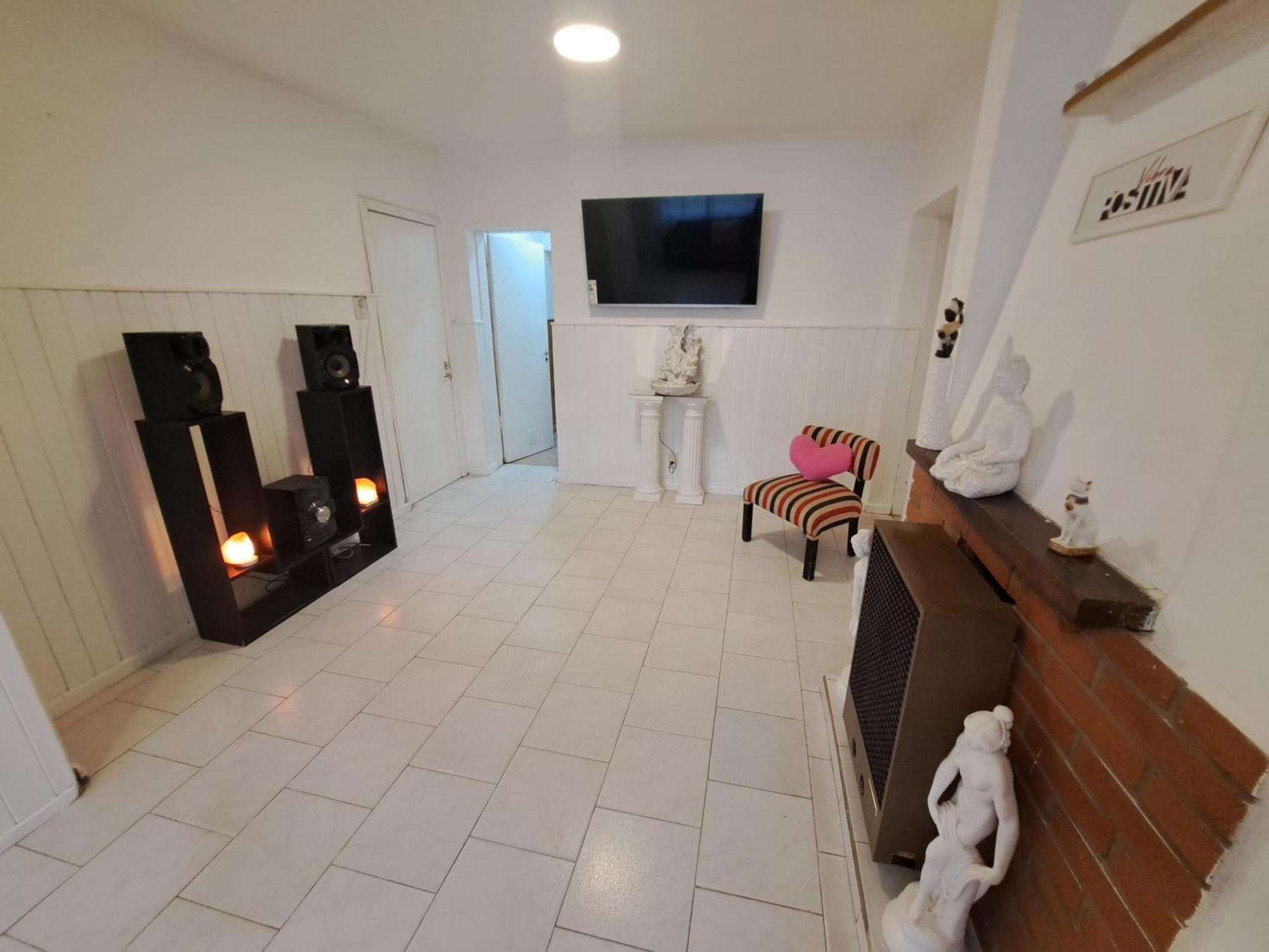 Matices Hostel Centro Ел Калафате Екстериор снимка
